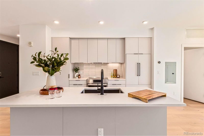 1601 Park Ave #214, Denver, CO 80218