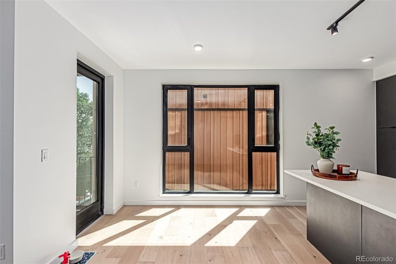 1601 Park Ave #307, Denver, CO 80218