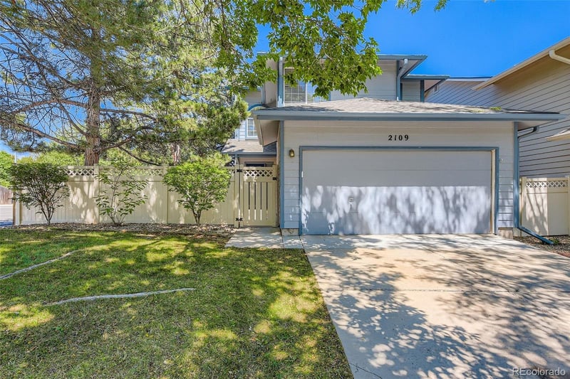 2109 Phillips Pl, Centennial, CO 80122