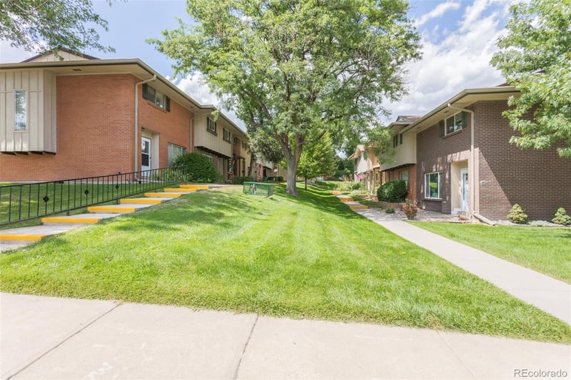 12471 Alameda Dr, Lakewood, CO 80228