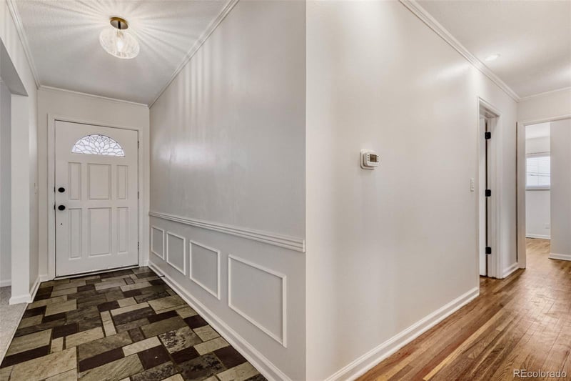 520 Crestridge Ave, Colorado Springs, CO 80906