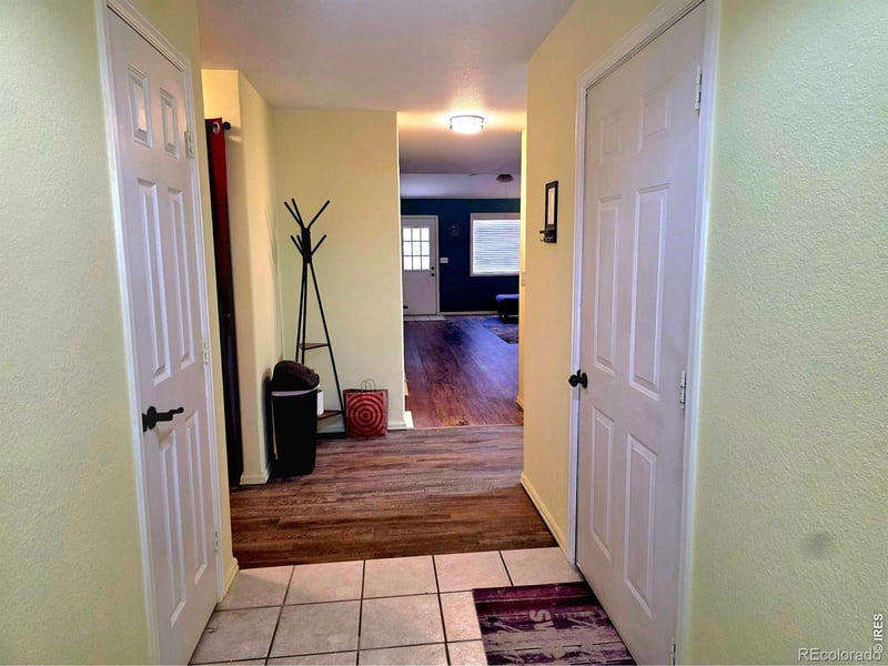 706 Daniels St, Brush, CO 80723