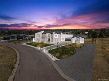 6776 Flanders Ct, Centennial, CO 80016