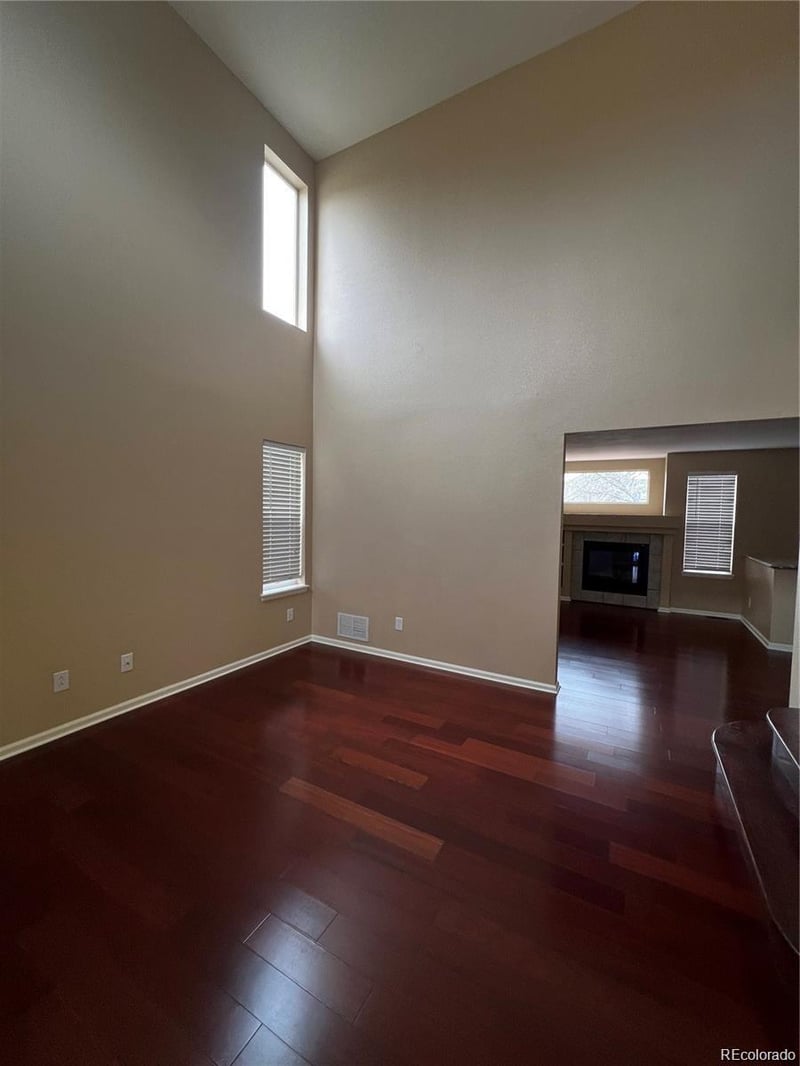 19193 Amherst Dr, Aurora, CO 80013