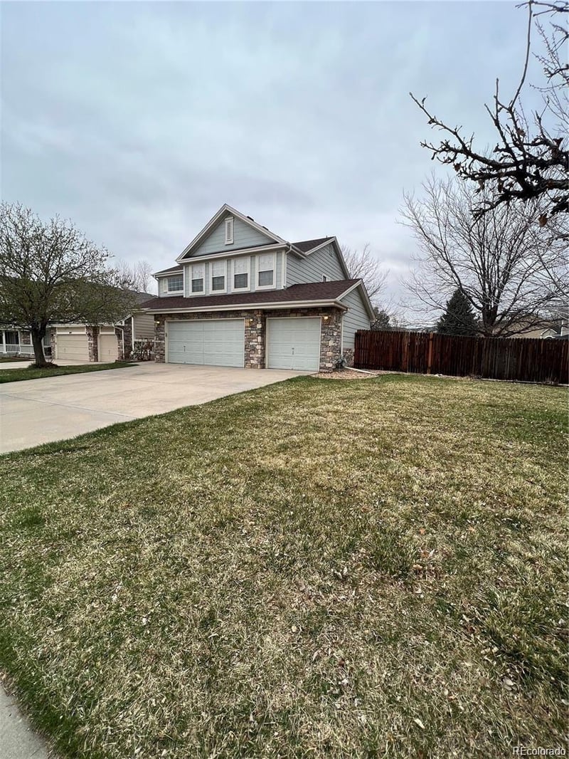 19193 Amherst Dr, Aurora, CO 80013