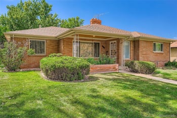 3045 N Monaco Pw, Denver, CO 80207