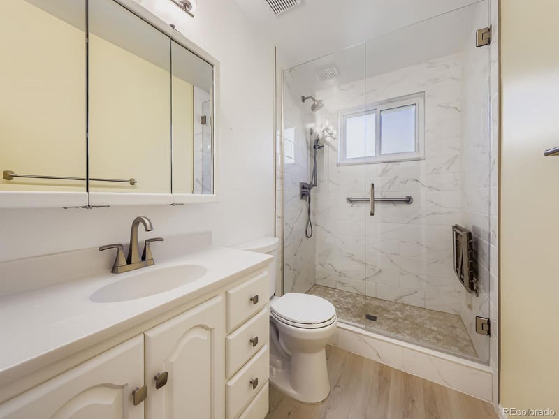 6161 77th Pl, Arvada, CO 80003