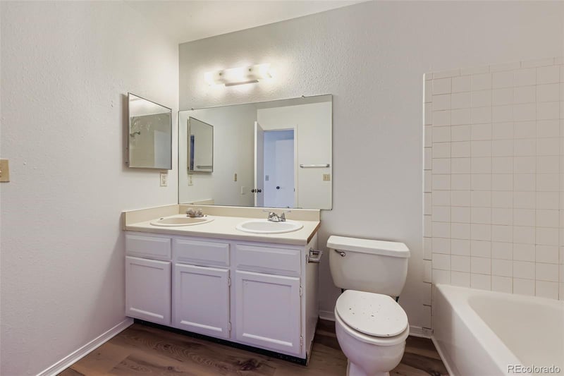 7474 Arkansas Ave #18-04, Denver, CO 80231