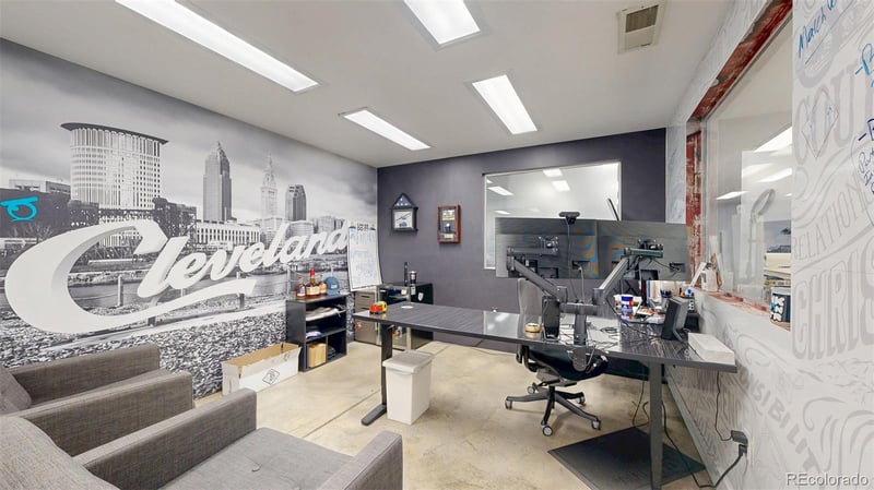 2721 Holden Pl, Denver, CO 80204