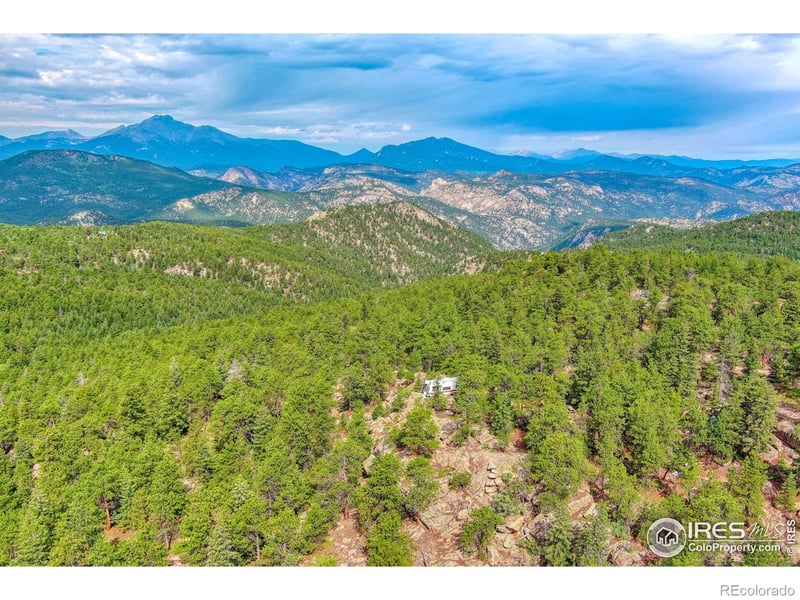 4200 Conifer Hill Rd, Lyons, CO 80540
