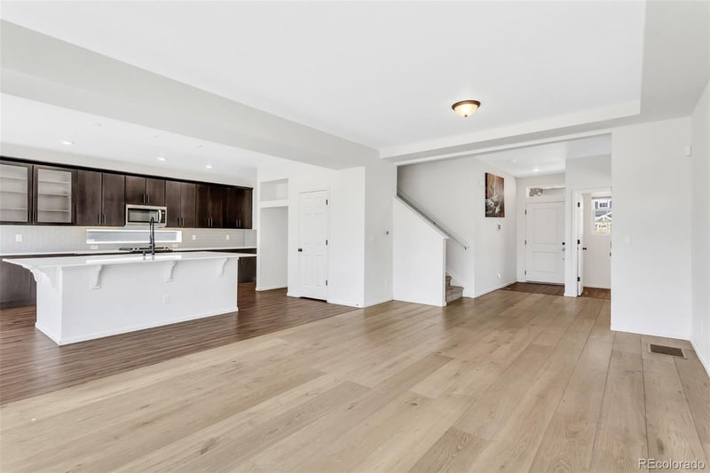 4448 Riviera Ct, Aurora, CO 80019