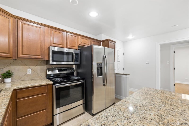 605 Alton Way #8D, Denver, CO 80247