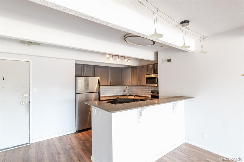 8060 Girard Ave #520, Denver, CO 80231
