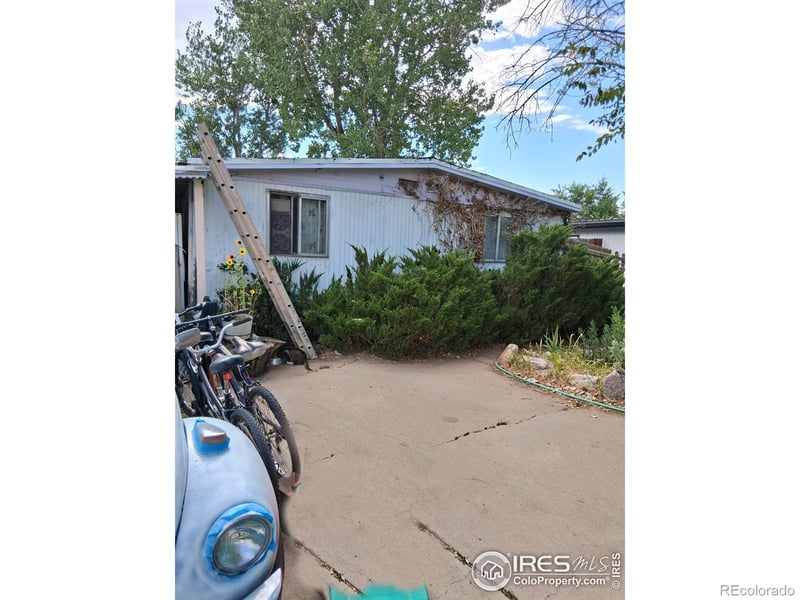 215 Glen Ayre St, Dacono, CO 80514