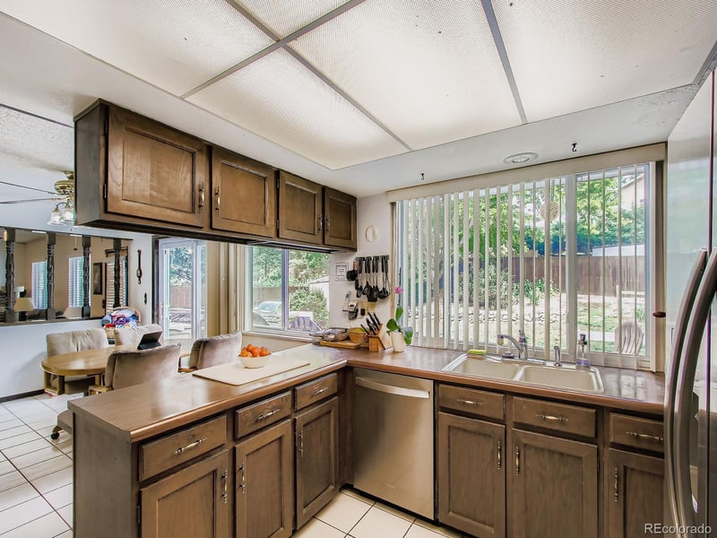 11825 73rd Dr, Arvada, CO 80005