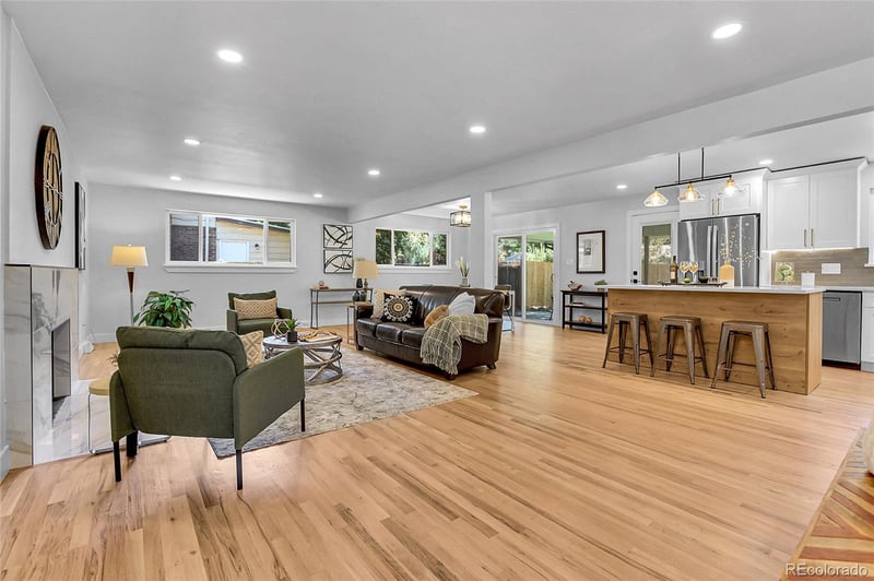 3309 S Galena Ct, Denver, CO 80231