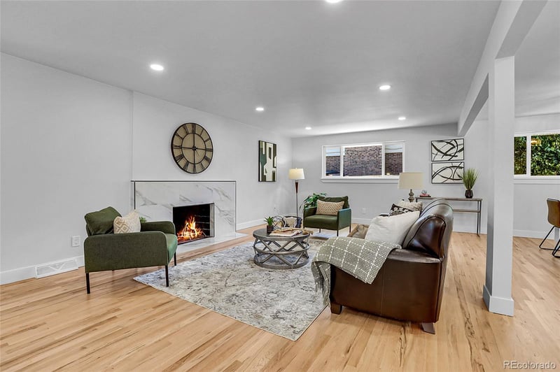 3309 S Galena Ct, Denver, CO 80231