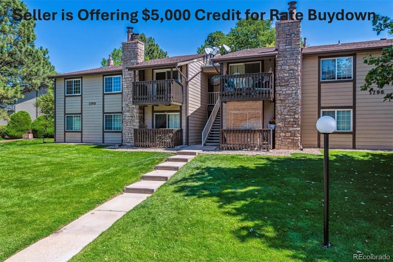 1790 Pitkin Cir #B, Aurora, CO 80017