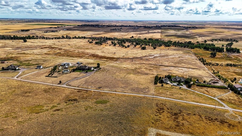 450 N County Road 133, Bennett, CO 80102