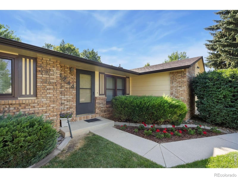 3244 Hawthorn Dr, Loveland, CO 80538