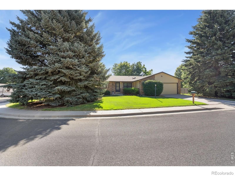 3244 Hawthorn Dr, Loveland, CO 80538