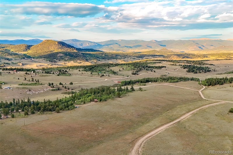 322 Smith And Wesson Rd, Jefferson, CO 80456