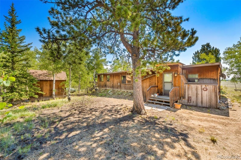 322 Smith And Wesson Rd, Jefferson, CO 80456