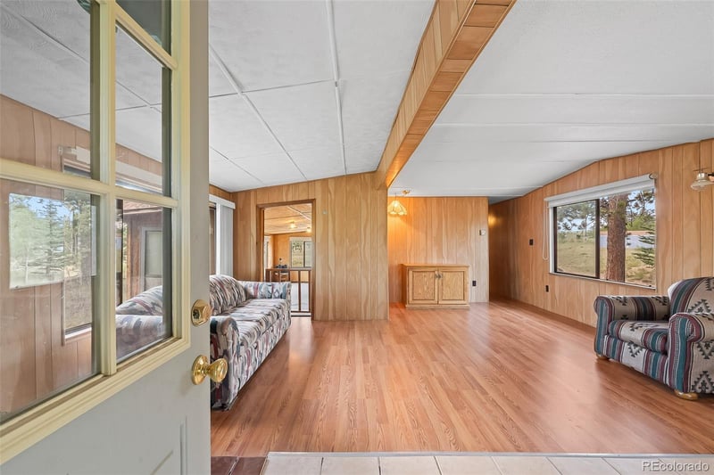 322 Smith And Wesson Rd, Jefferson, CO 80456
