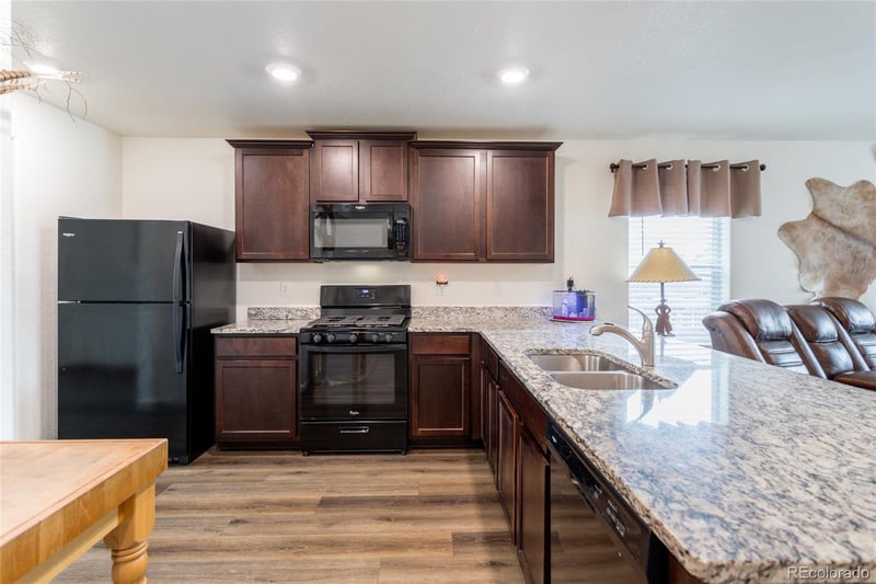 302 Horizon Ave, Lochbuie, CO 80603