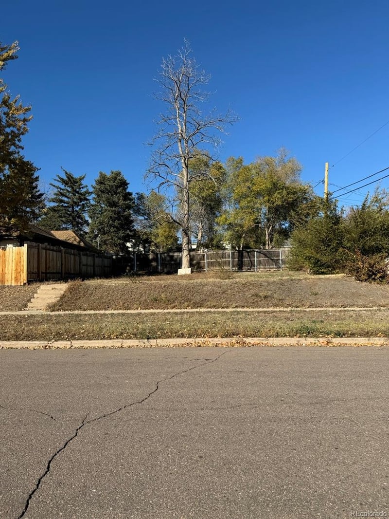 3831 3rd Ave, Denver, CO 80219