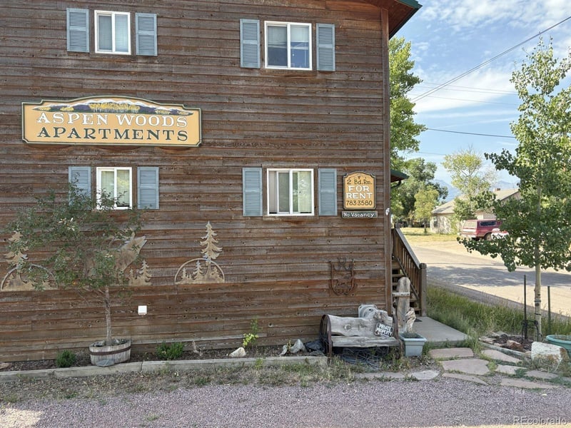 702 Main St, Silver Cliff, CO 81252