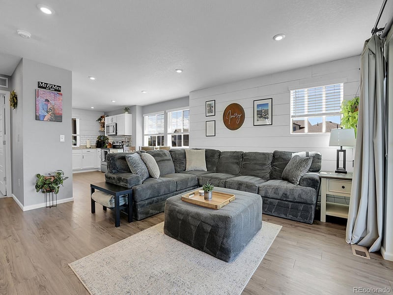 17869 54th Ave, Denver, CO 80249