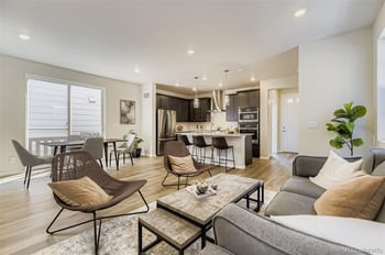 8787 Whiteclover St, Littleton, CO 80125