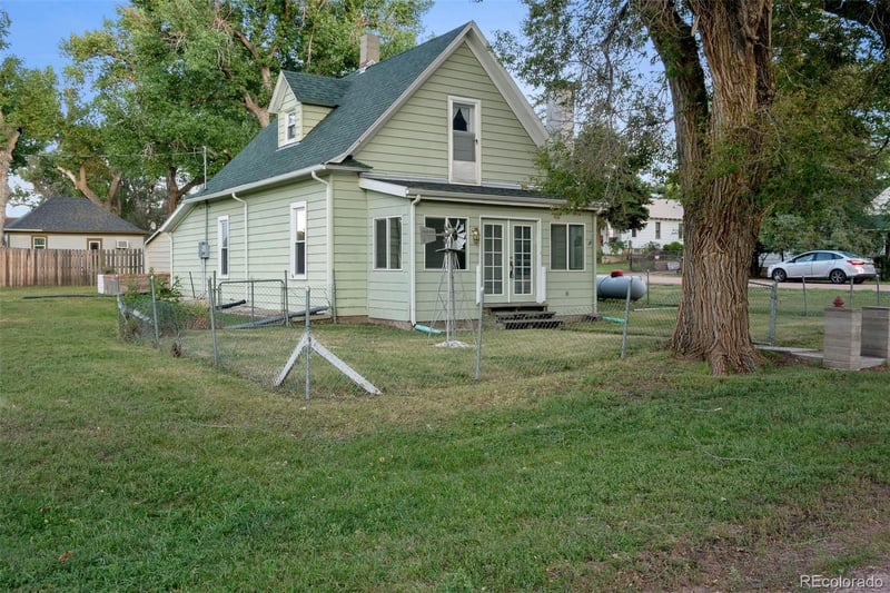 101 3rd St, Ramah, CO 80832