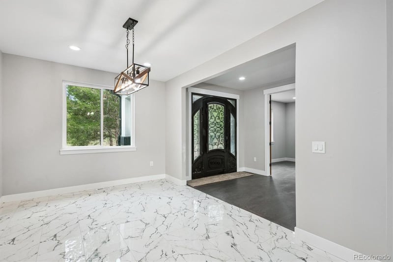 4022 Sunrise Ln, Brighton, CO 80603
