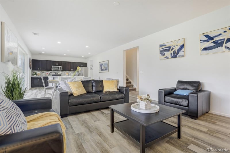 21929 Stanford Cir, Aurora, CO 80015