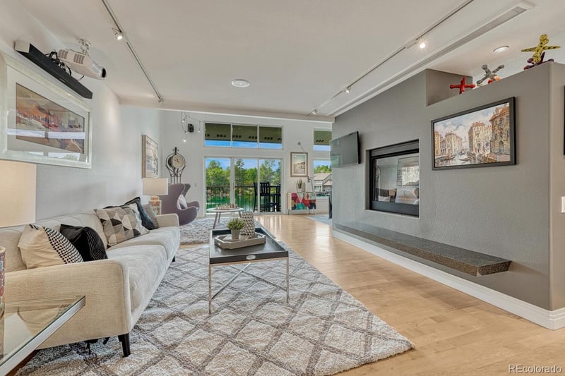 9978 E Maplewood Ave, Englewood, CO 80111