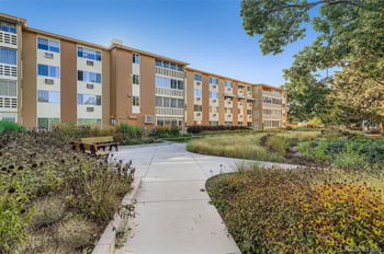 495 Dayton St #3B, Denver, CO 80247