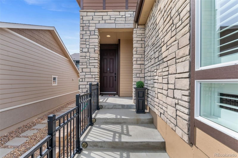 12898 Sandstone Dr, Broomfield, CO 80021