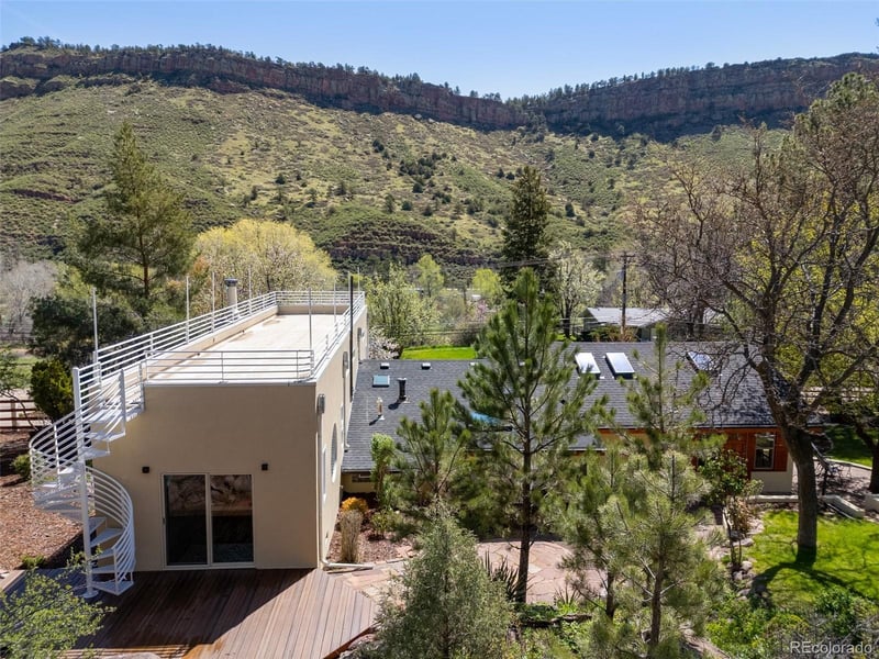 1669 Apple Valley Rd, Lyons, CO 80540