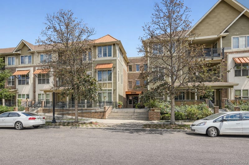 5592 Nevada St #106, Littleton, CO 80120