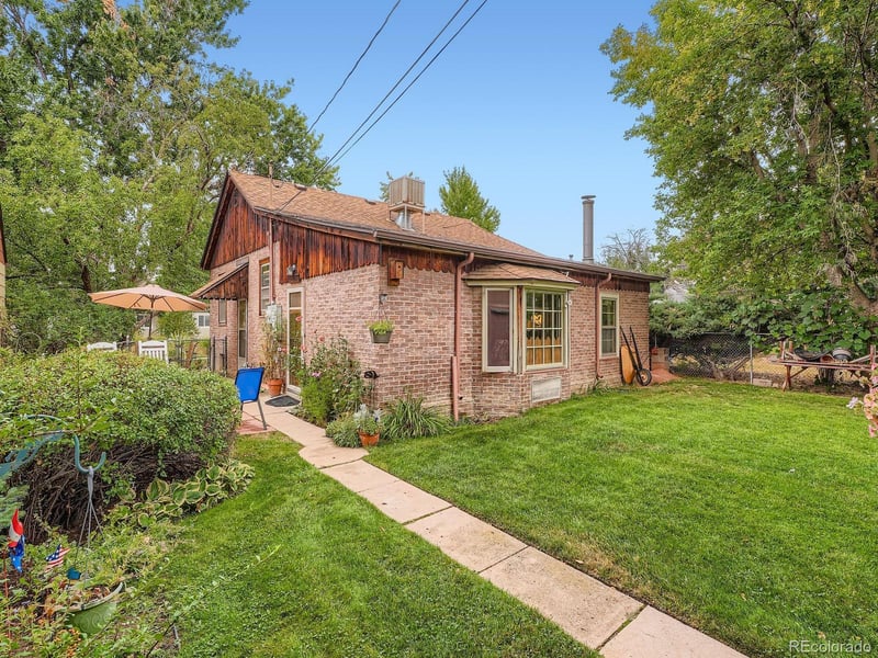 2574 Gilpin St, Denver, CO 80210