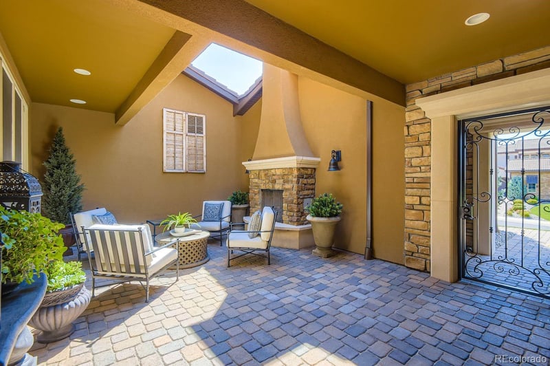 9344 Vista Hill Ln, Lone Tree, CO 80124