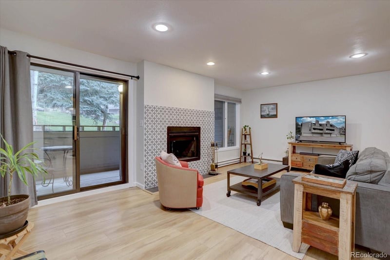 23518 Pondview Pl, Golden, CO 80401