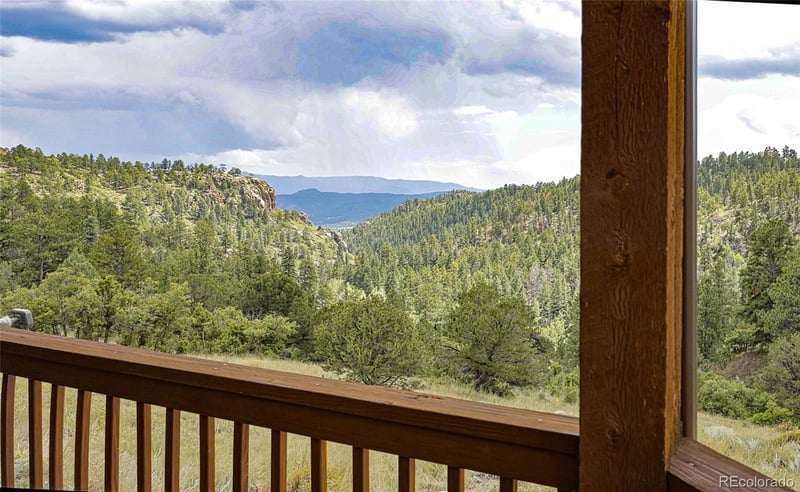 62 Cheyenne Rd, Florissant, CO 80816