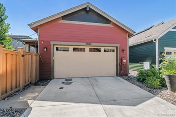 11589 25th Dr, Aurora, CO 80010