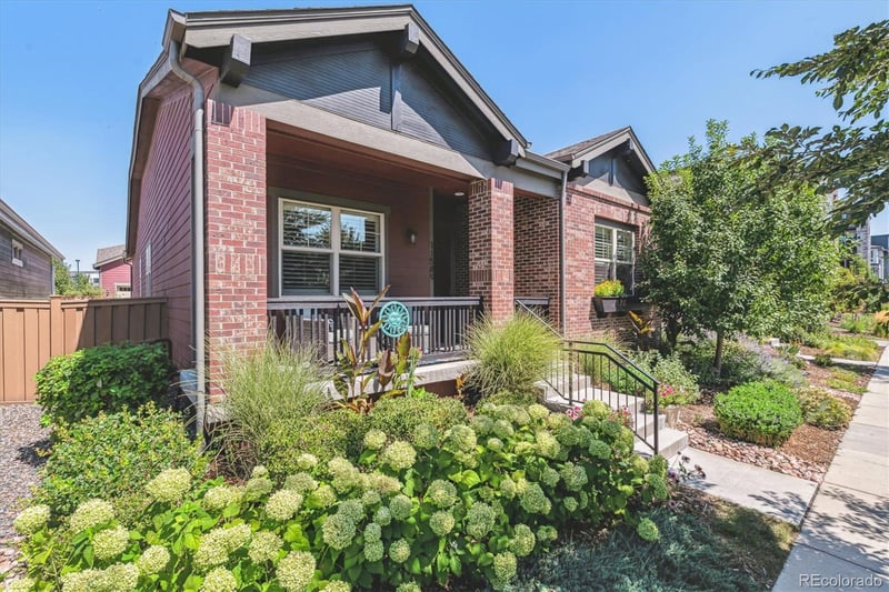 11589 E 25th Dr, Aurora, CO 80010