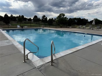 41 Canongate Ln, Highlands Ranch, CO 80130