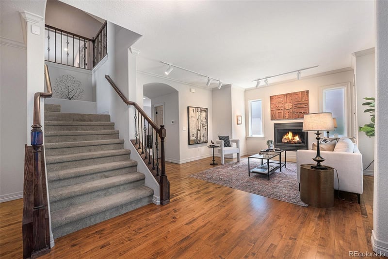 2340 Ivanhoe St, Denver, CO 80207