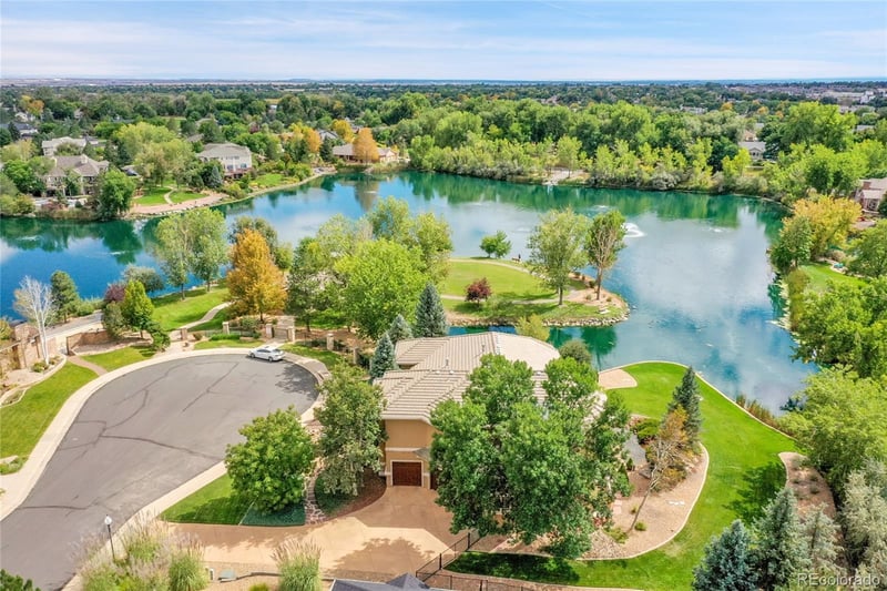 1 White Pelican Cir, Thornton, CO 80241